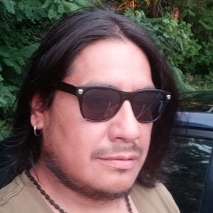 Meet your Posher, Luis